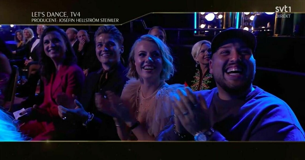 Kristallengalan 2021: Let's Dance var nominerat till årets underhållningsprogram och i publiken satt Petra Mede, Filip Lamprecht, Linn Hegdal och Anis Don Demina. Petra Mede, Filip Lamprecht, Linn Hegdal och Anis Don Demina.