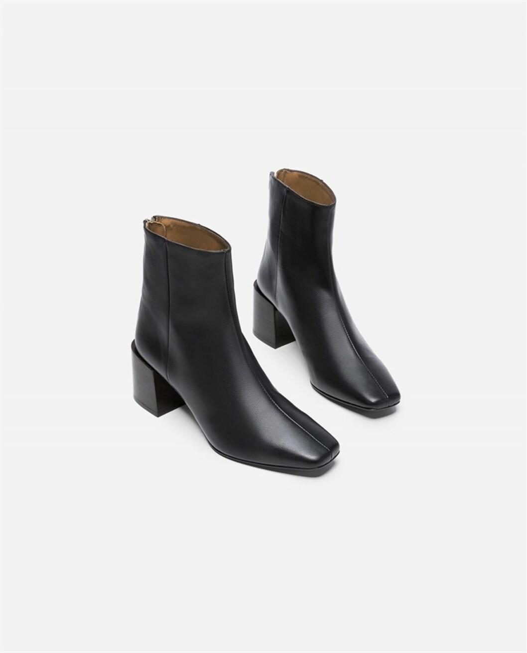 Boots från Flattered