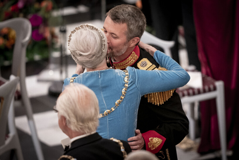 Mor och son! Kronprins Frederik och drottning Margrethe