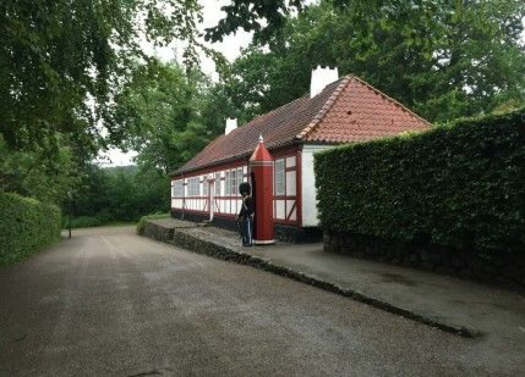 grasten-1