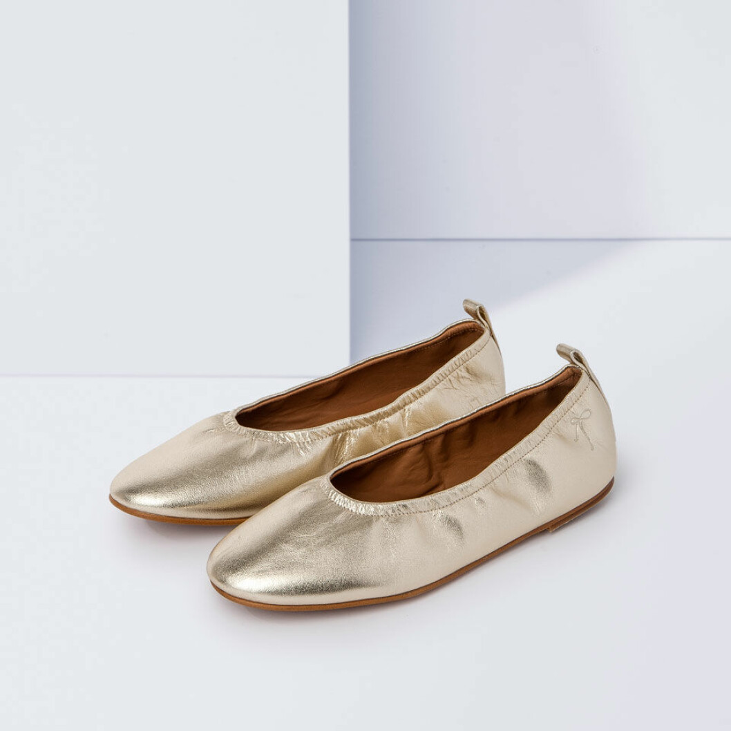 Ballerinaskor i guld