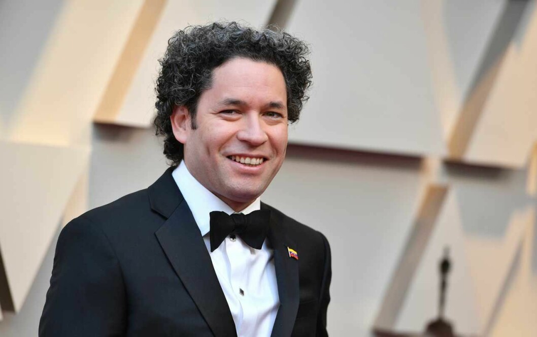 Gustavo Dudamel. Gustavo Dudamel är dirigent vid Childhoods galakonsert i Göteborgs konserthus.