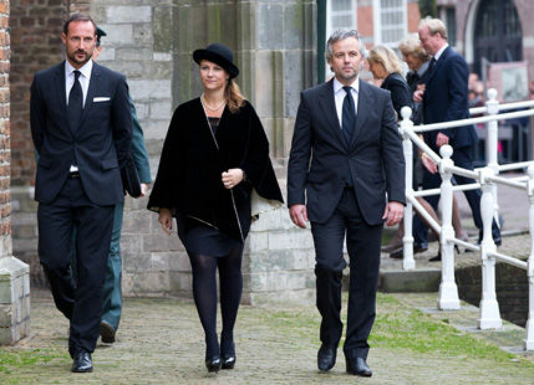 haakon-martha-louise-ari-behn-ao