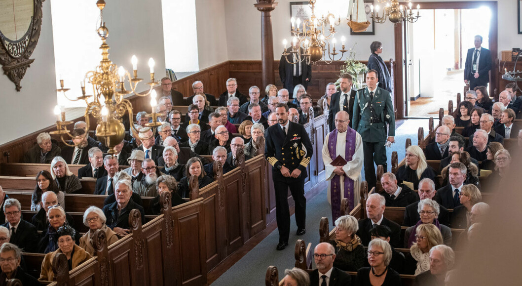 Haakon tog farväl av Joachim Rønneberg.