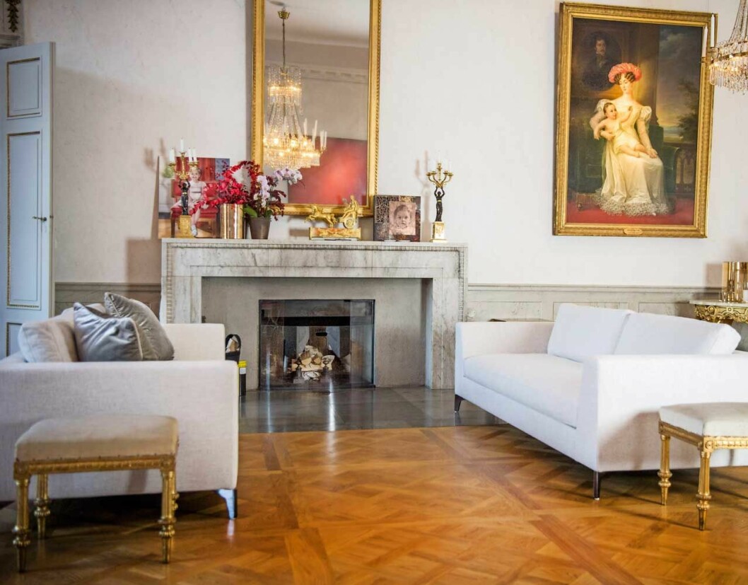 Det stora vardagsrummet på Haga slott. Ett av Victorias och Daniels 41 rum. Det stora vardagsrummet på Haga slott. Ett av Victorias och Daniels 41 rum.