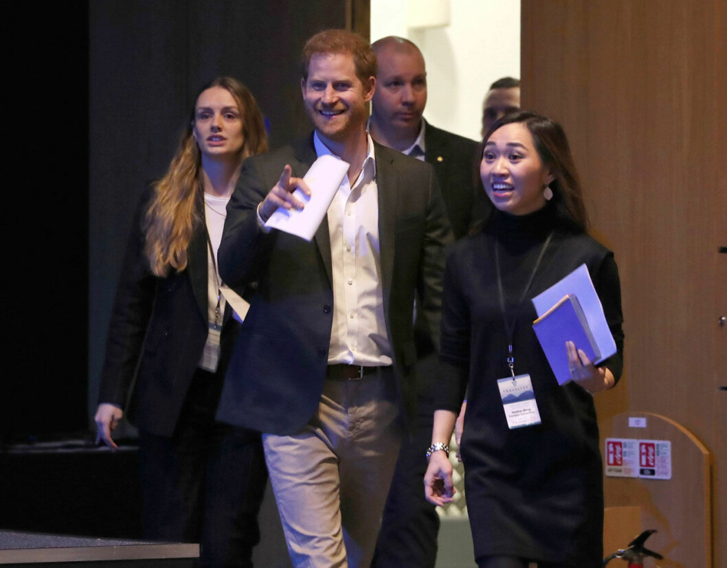 Prinsen som man aldrig riktigt vet var man har. Prins Harry på Travalyst-konferensen i Edinburgh.