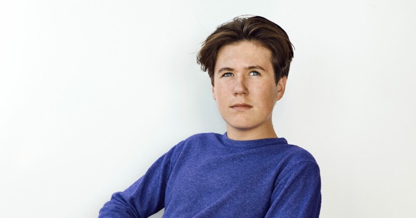 Till följd av pandemin sköts Prins Christians konfirmation upp ett år. I dag är han 16 år gammal.