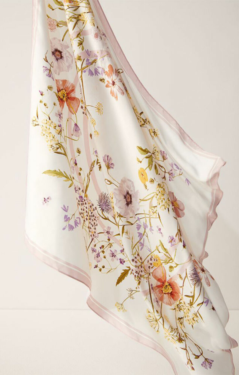 blommig scarf från H&M