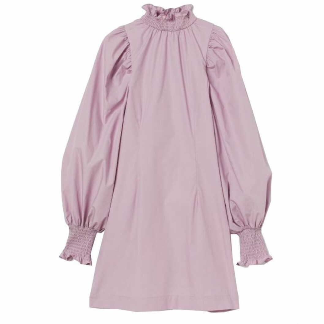 Ljuslila klänning med puffärm från H&M