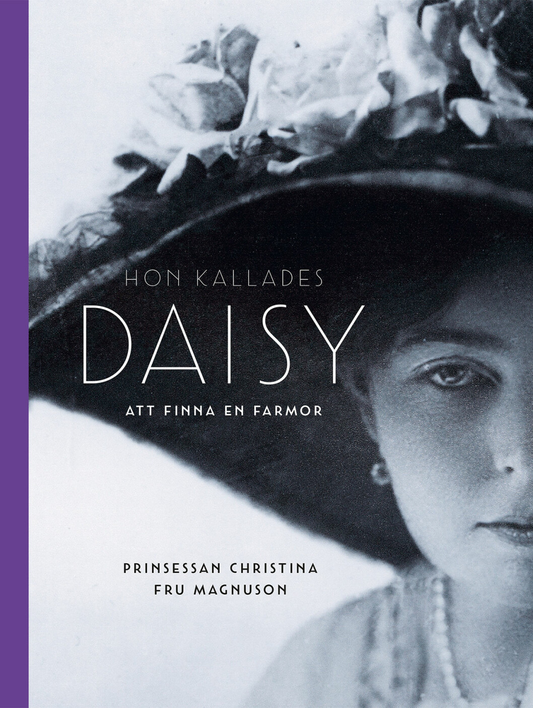 Boken är skriven i samarbete med Carl Otto Werkelid och ges ut av Bonnier Fakta. prinsessan christina ny bok