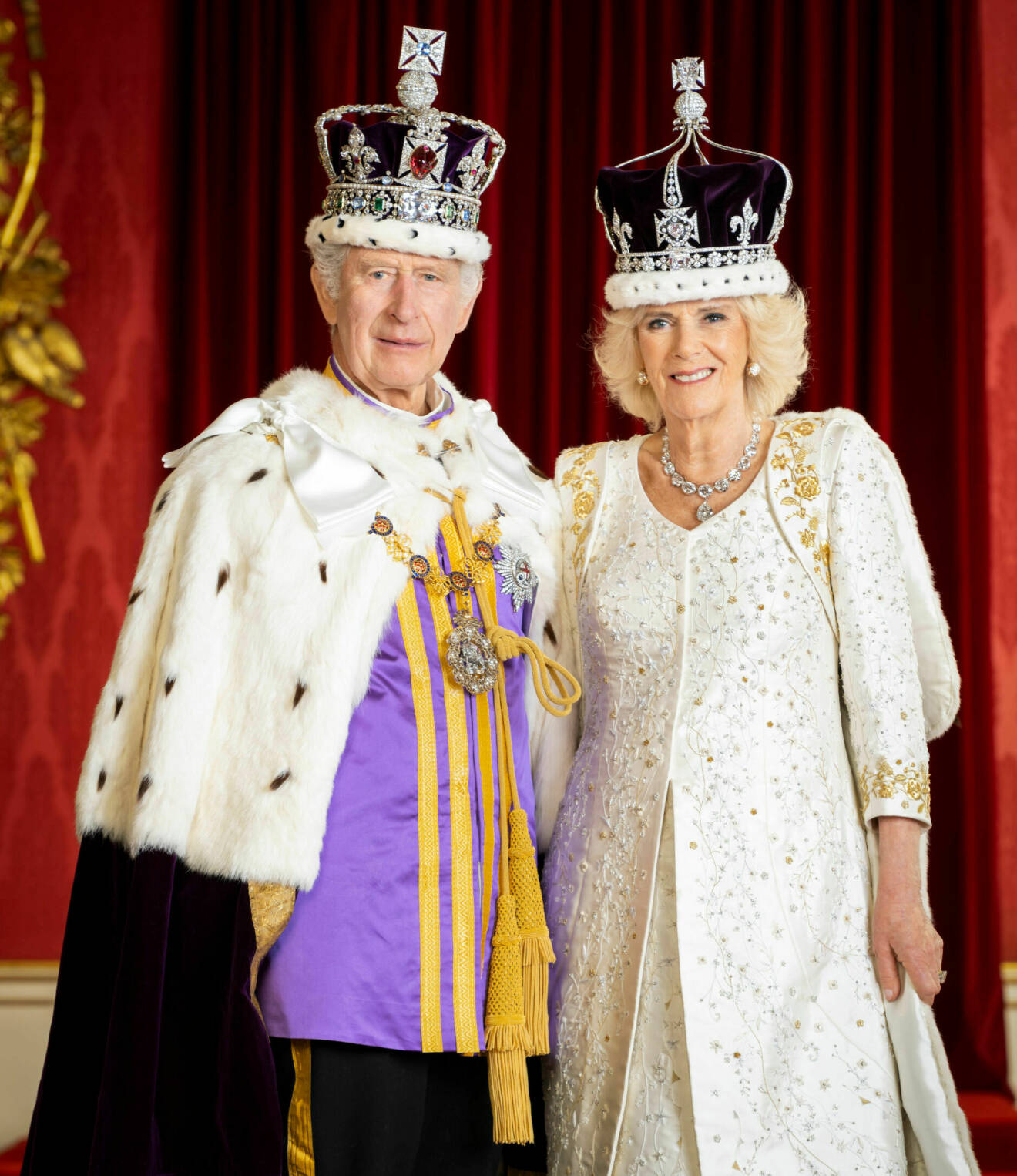 Kung Charles och drottning Camilla vid kröningen 2023