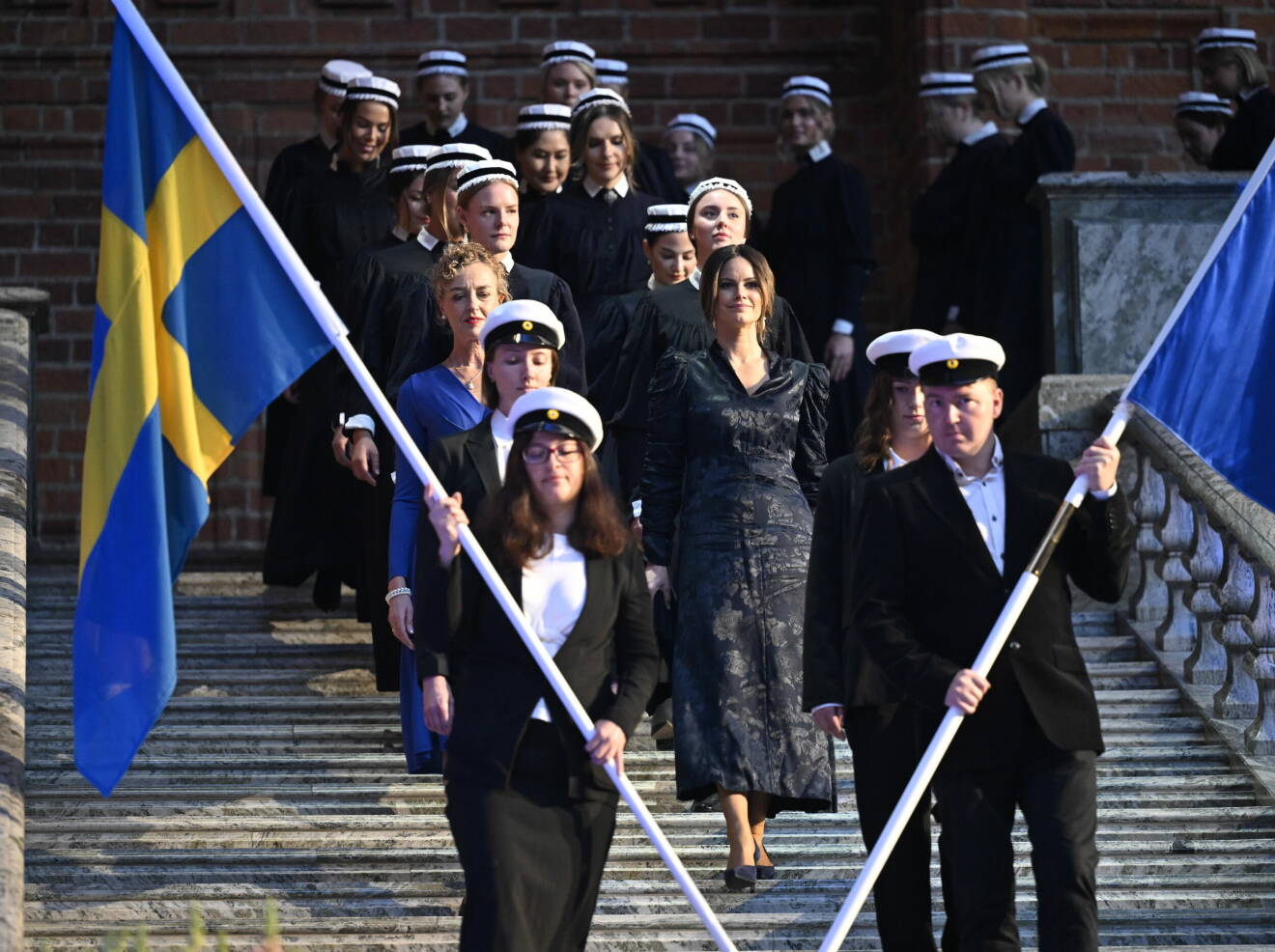 Prinsessan Sofia och studenterna vid Sophiahemmets examineringsceremoni i Stockholms stadshus 2023