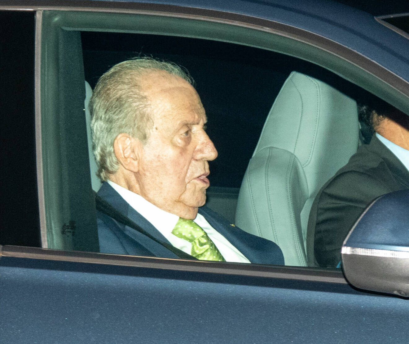 Kung Juan Carlos på barnbarnet prinsessan Leonors 18-årsfest