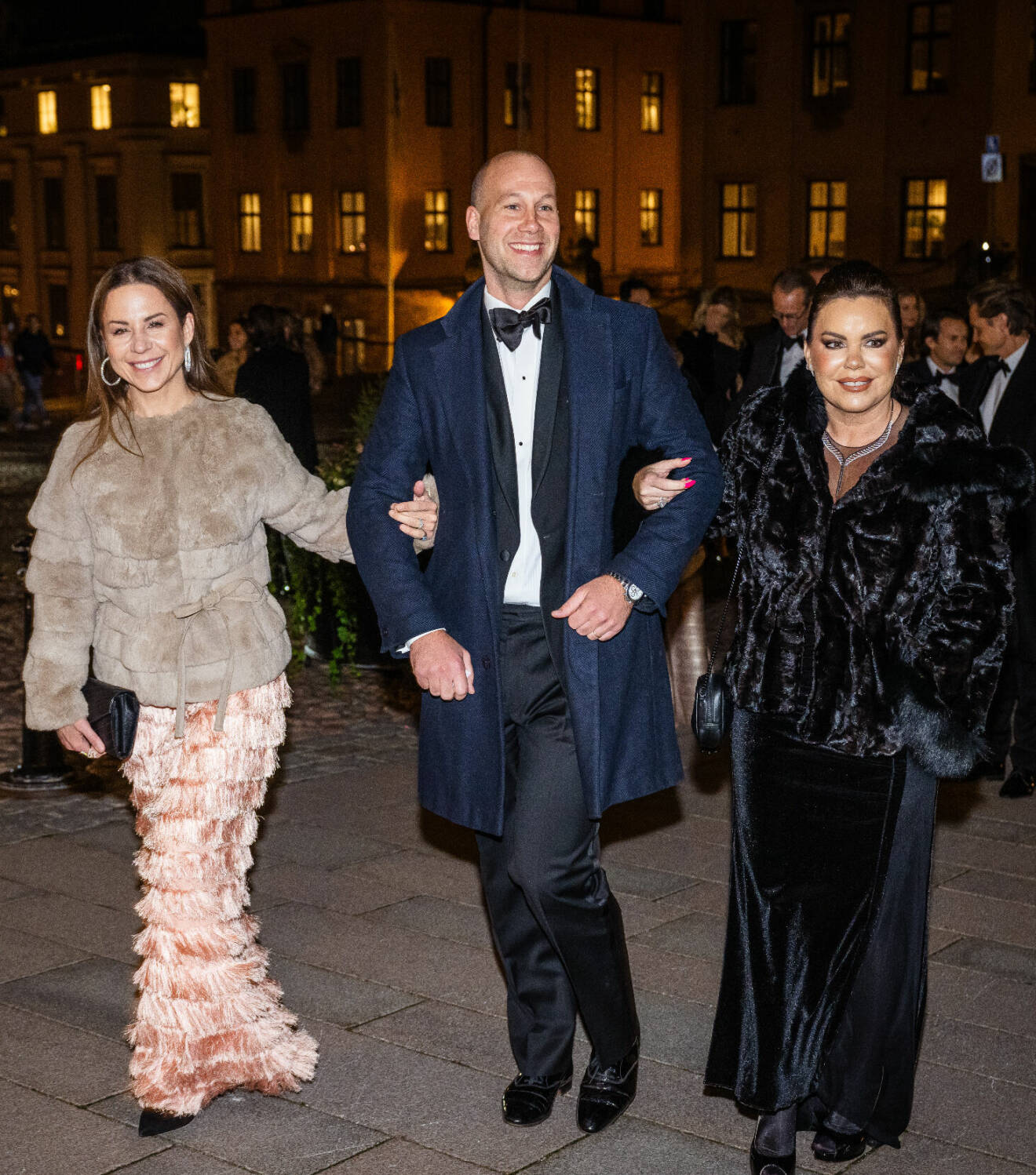 Martina Gahn Liska med Karl Liska och Josephine Genetaypå prins Daniels 50-årsfest