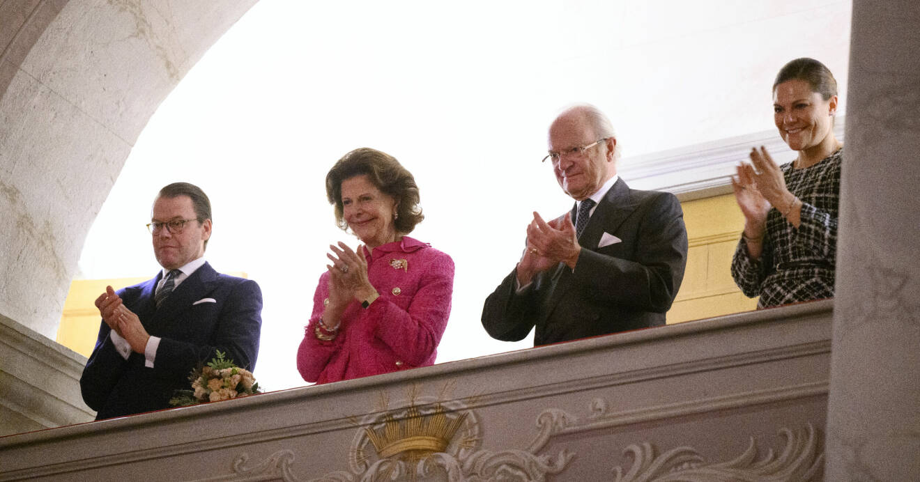 Kung Carl Gustaf, drottning Silvia, kronprinsessan Victoria och prins Daniel närvarar vid en konsert, i Drottningholms slottskyrka, med anledning av drottningens 80-årsdag.