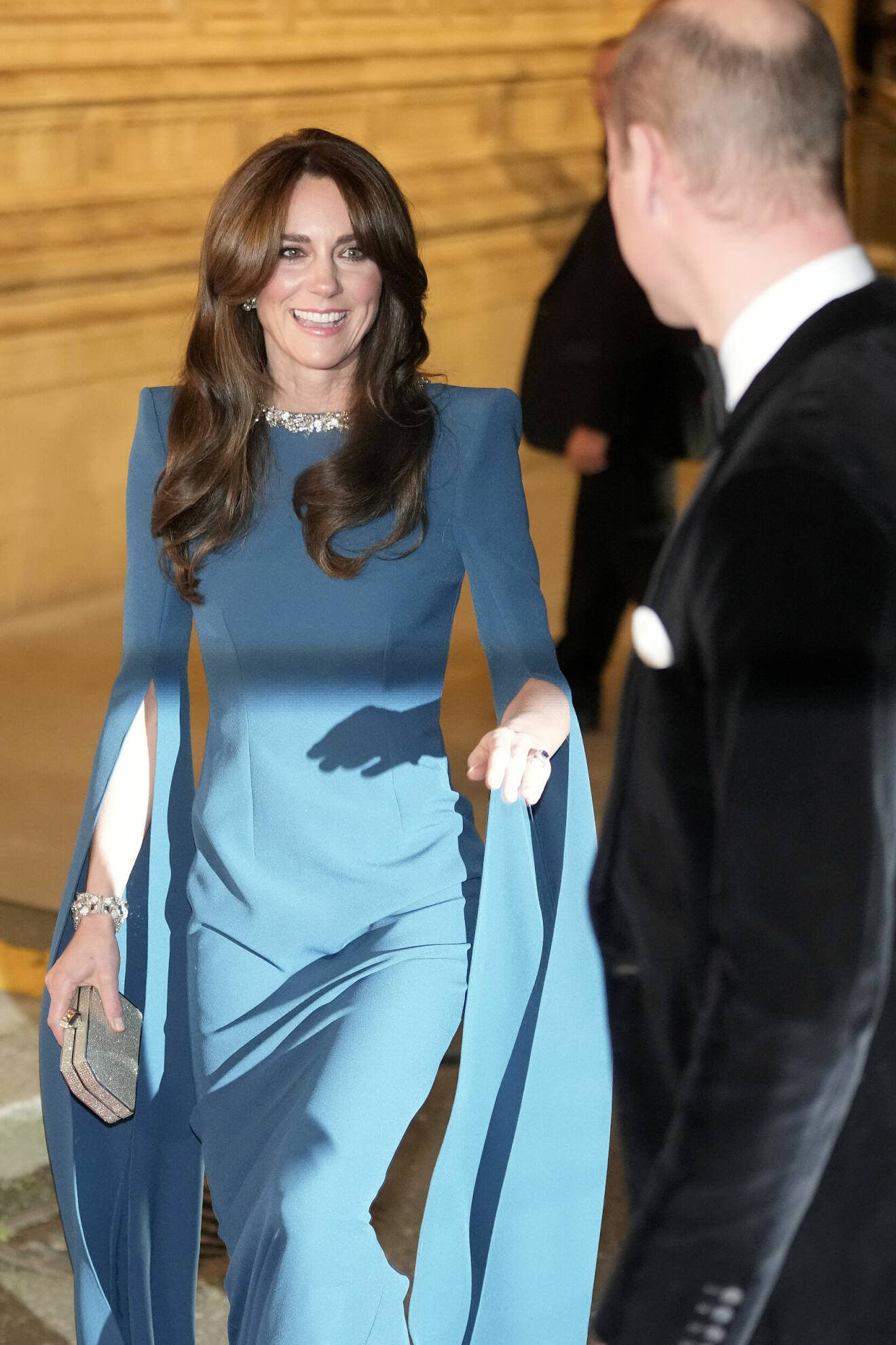 Prinsessan Kate i klänning från brittiska Safiyaa