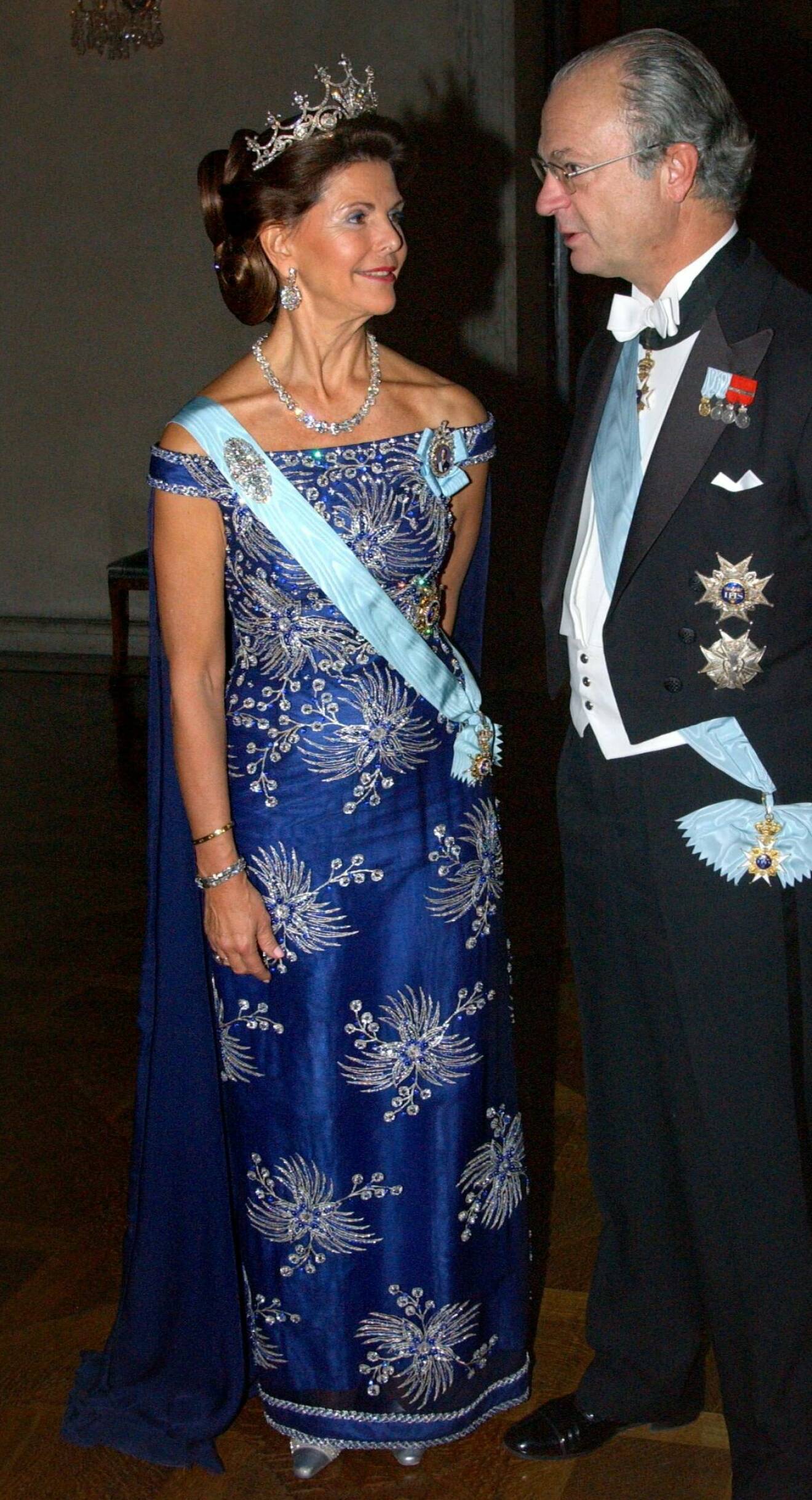 Drottningens Nobelklänning 2002