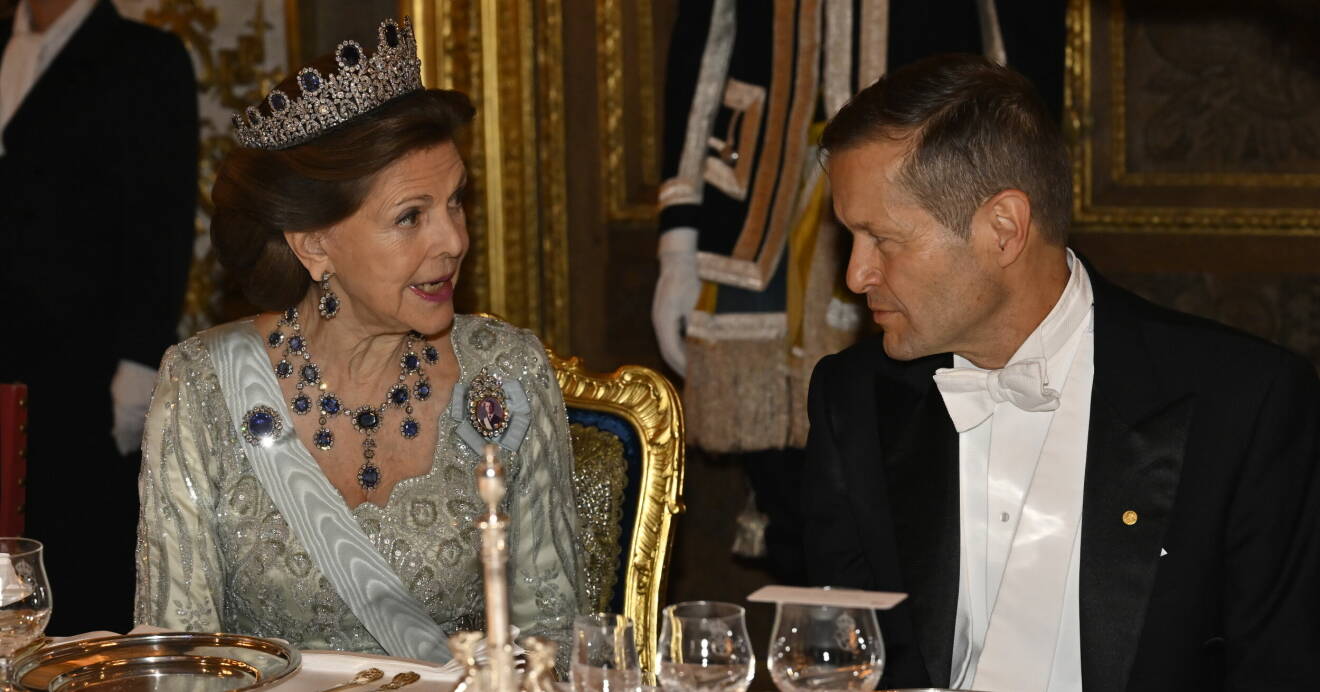 Drottning Silvia och fysikpristagaren Ferenc Krausz vid kungens middag för Nobelpristagarna