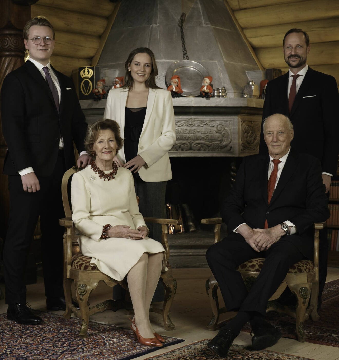 Norska kungafamiljens julbild 2023 utan kronprinsessan Mette-Marit som är sjuk i covid