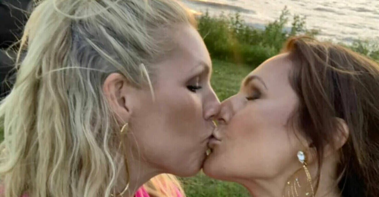 Anna Brolin pussar Maria Forsblom