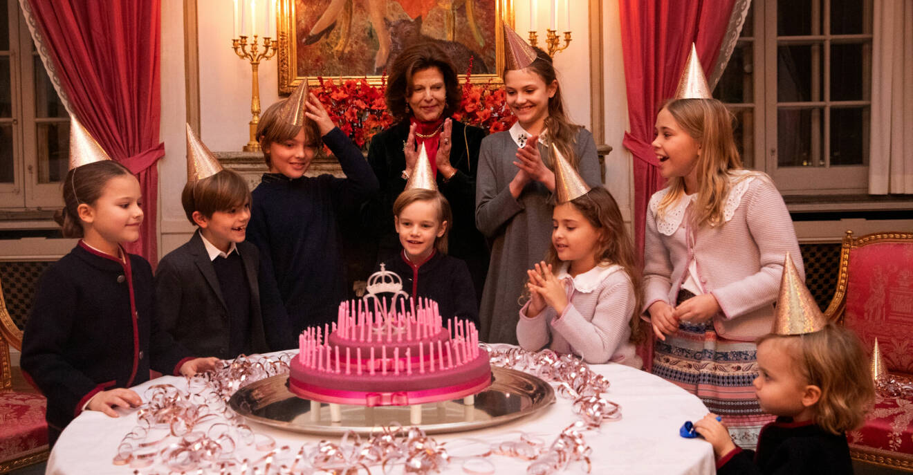 Barnbarnen firar drottning Silvia med tårtkalas