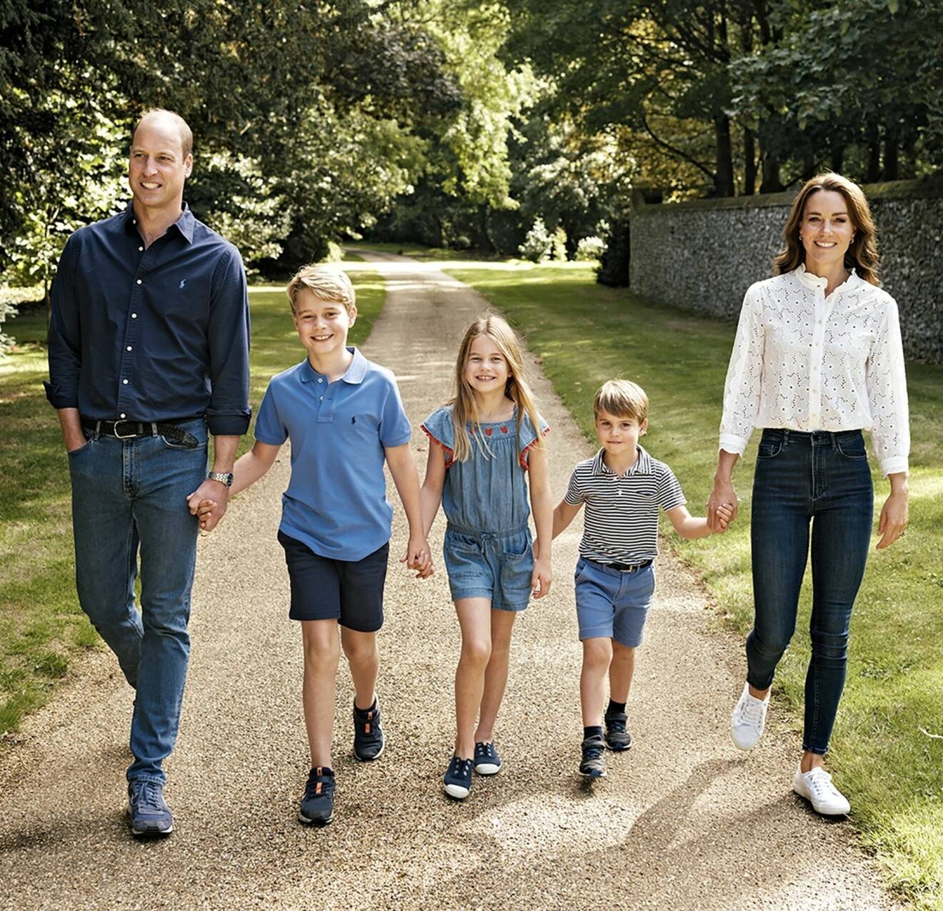 Prinsessan Kate och prins William med sina barn