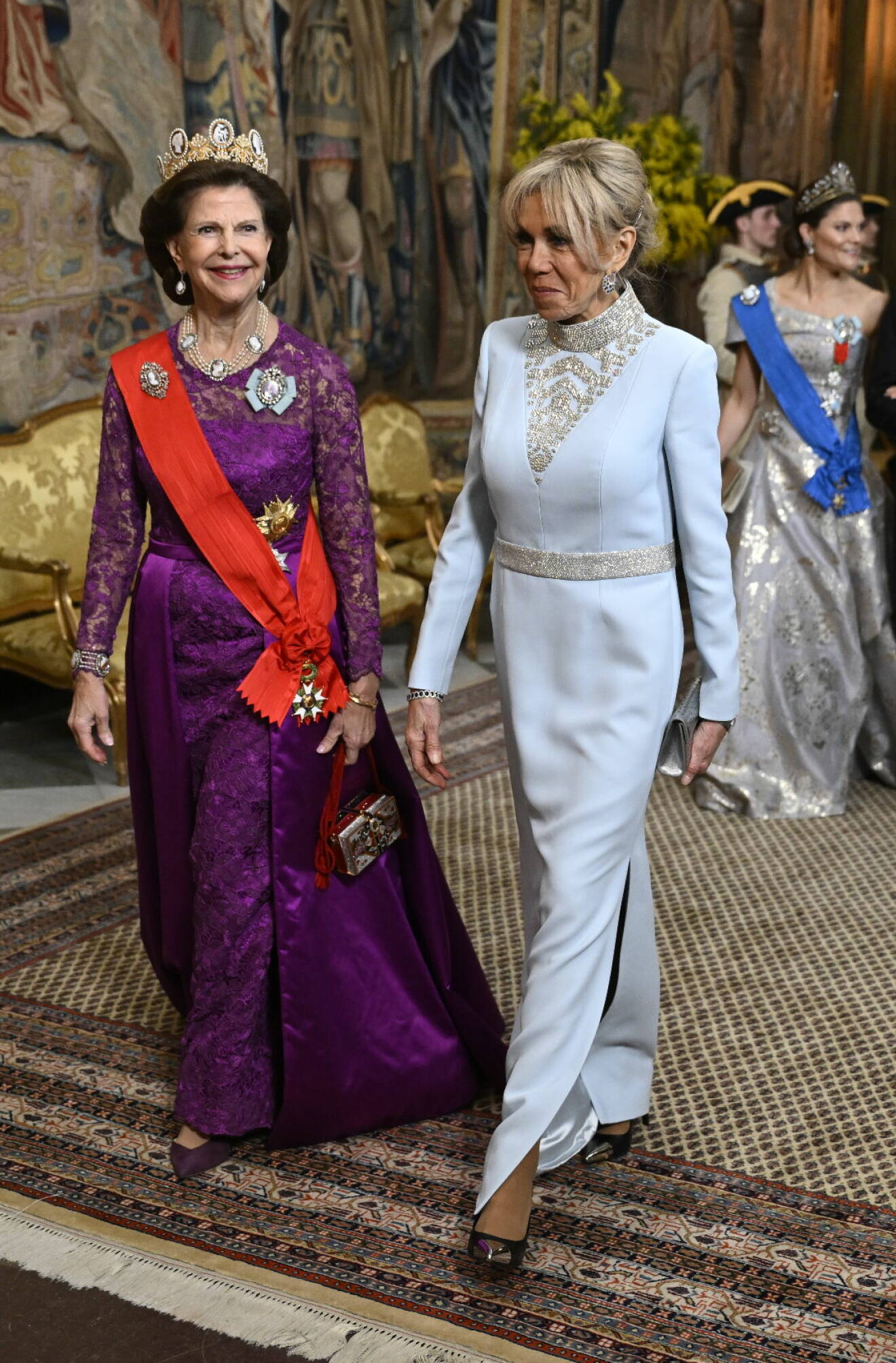 Drottning Silvia och Brigitte Macron på galamiddagen på slottet