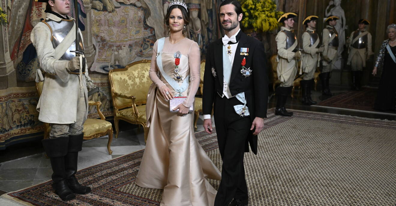 Prinsessan Sofia och prins Carl Philip under kungens galamiddag