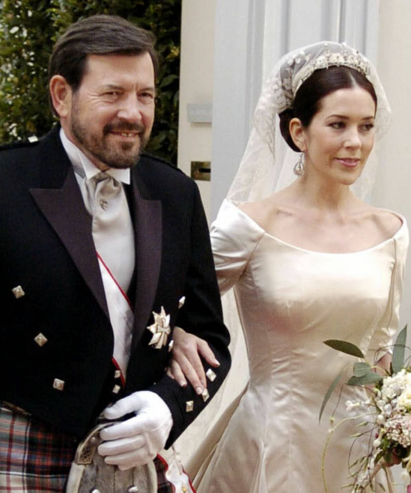 Drottning Marys pappa John Donaldson 2004 i rollen som brudens far