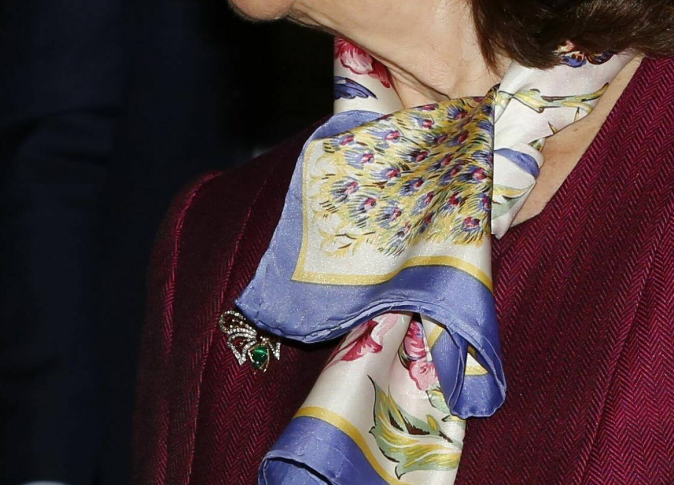 Drottning Silvia med scarf