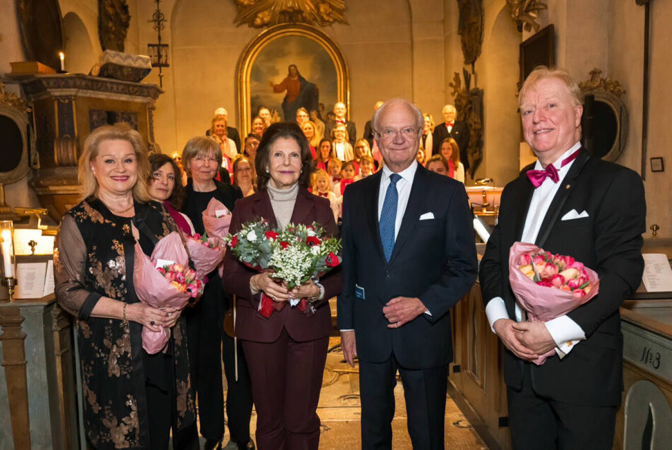 Konsert i Lovö kyrka – kungaparet med hovsångerskan Hillevi Martinpelto och Leif Asp från kyrkokören