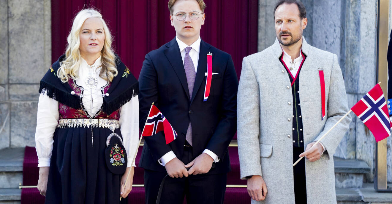 Kronprinsessan Mette-Marit, prins Sverre Magnus och kronprins Frederik