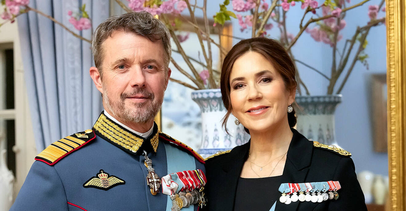 Drottning Mary och kung Frederik vid Hedersteckenmiddagen 2024