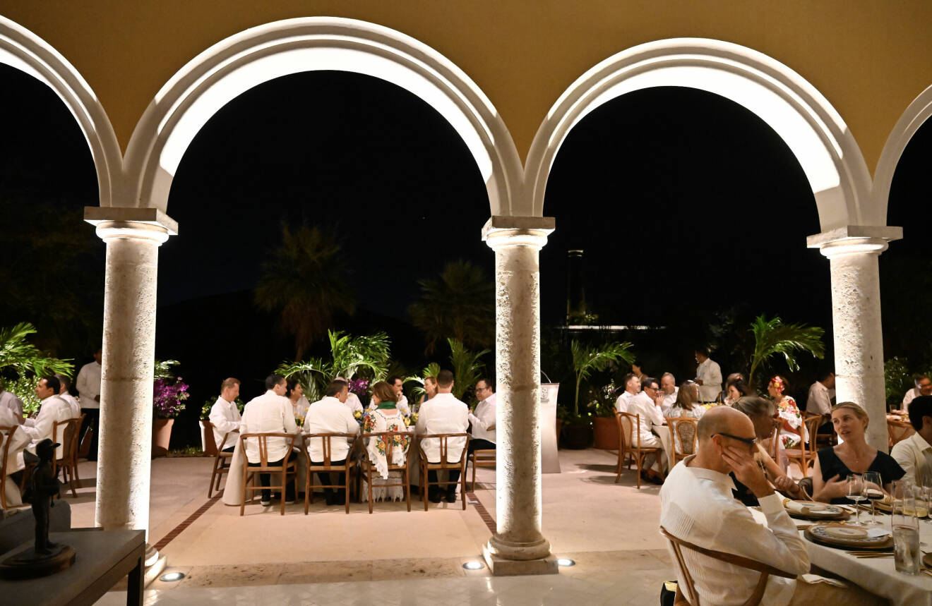 Kungaparet på guvernörens middag på Hacienda San Antonio Hool i Yucatán