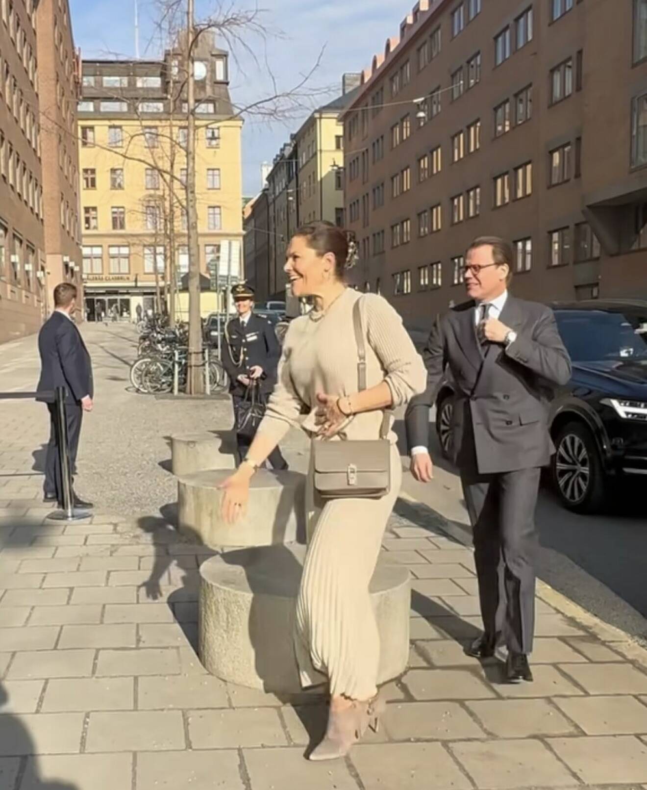 Kronprinsessan Victoria och prins Daniel på besök på finansdepartementet i Stockholm