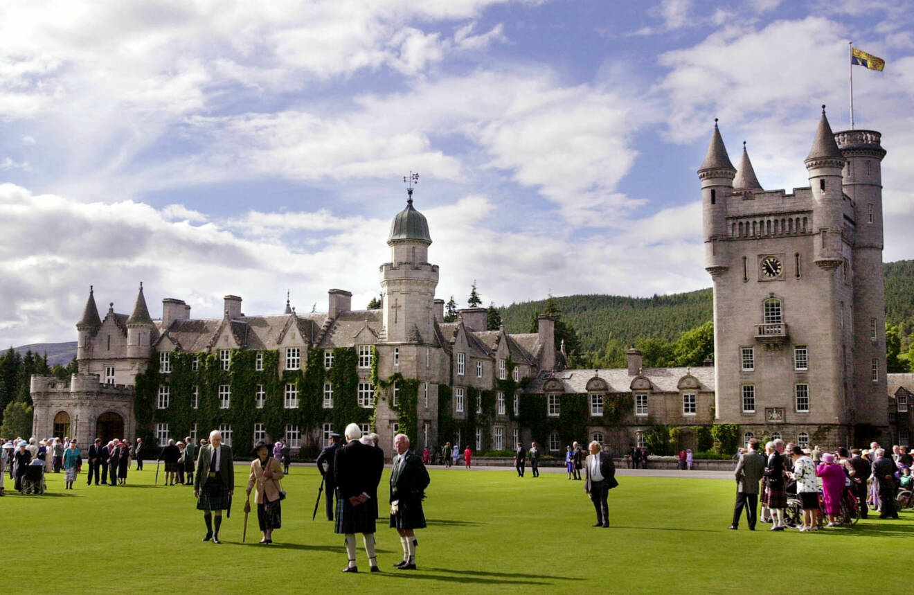 Brittiska kungafamiljens slott Balmoral i Skottland