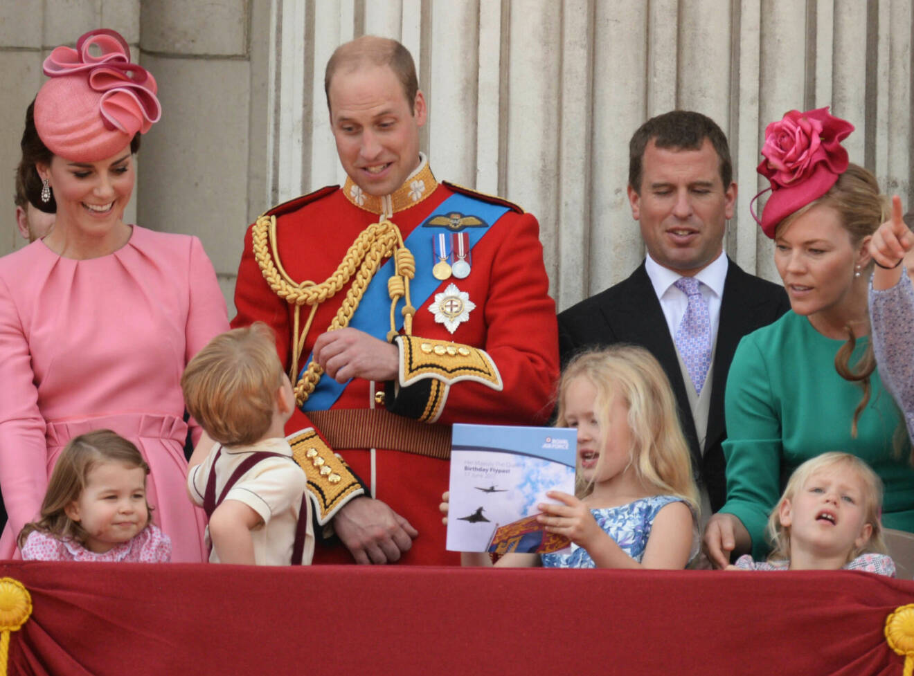 Prinsessan Annes son Peter Phillips med sin kusin prins William och prinsessan Kate