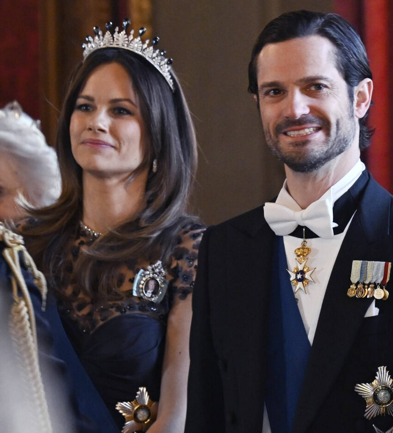 Statsbesök från Finland 2024 – prinsessan Sofias tiara med mörkt blåa stenar