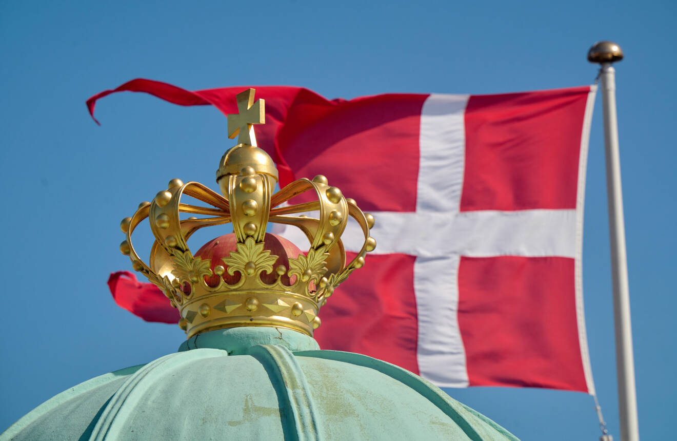 Kunglig krona vid Nordre Toldbod i Köpenhamn
