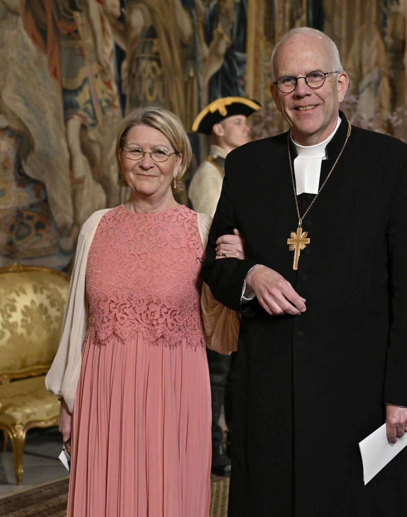 Ärkebiskop Martin Modéus och domkyrkopedagog Marianne Langby Modéus