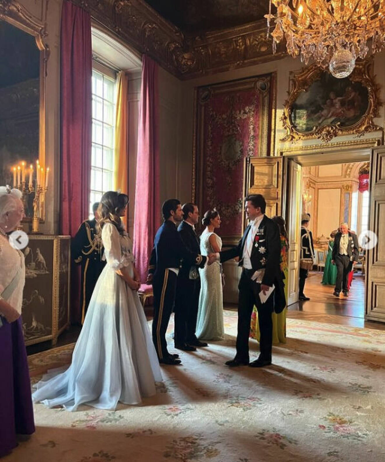Prinsessan Sofia på prinsparets privata bild från galamiddagen på Stockholms slott