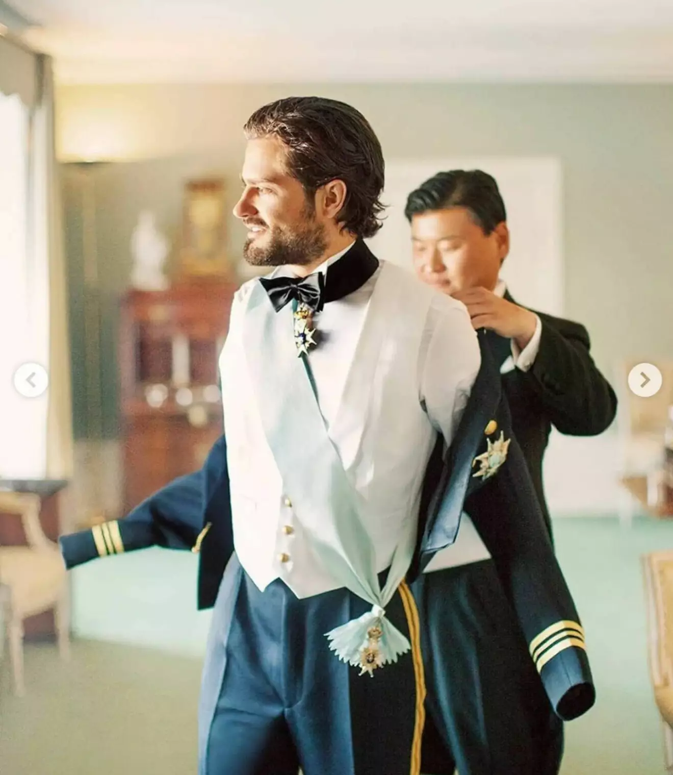 Prins Carl Philip på en privat bild från bröllopet 2015