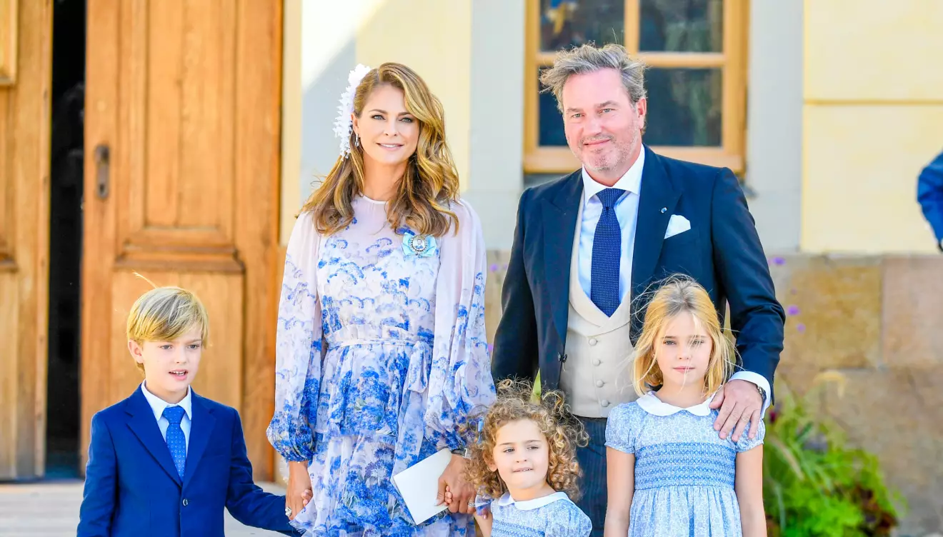 Chris O'Neill, prinsessan Madeleine, prins Nicolas, prinsessan Adrienne och prinsessan Leonore