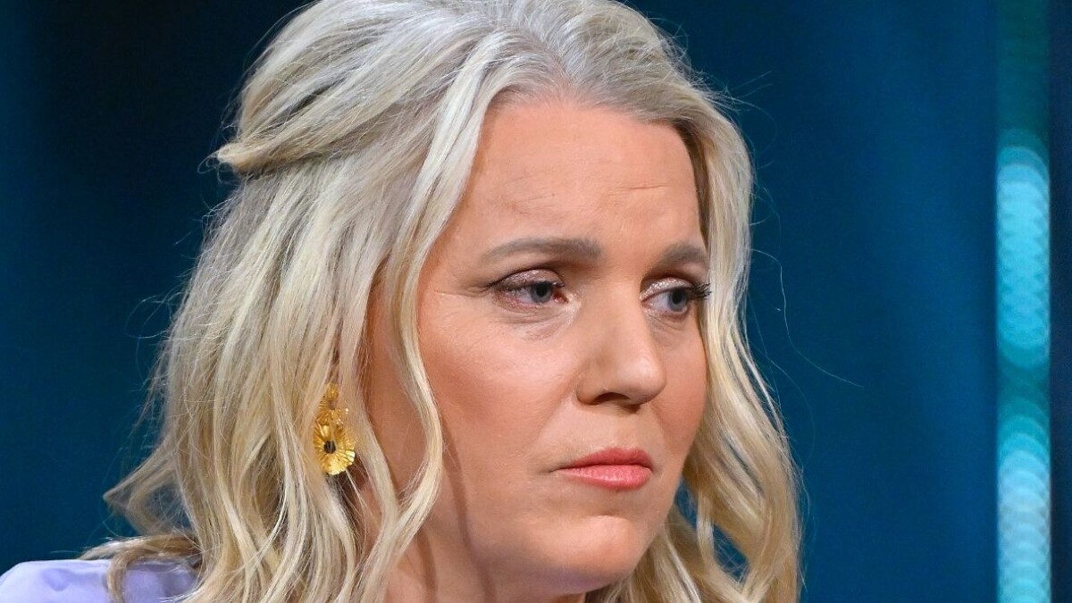 Ny protest mot hur Carina Bergfeldt behandlas av SVT | Svensk Damtidning