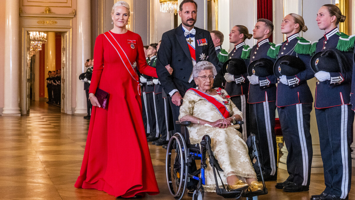 Glädjebeskedet: Prinsessan utskriven från sjukhuset | Svensk Damtidning