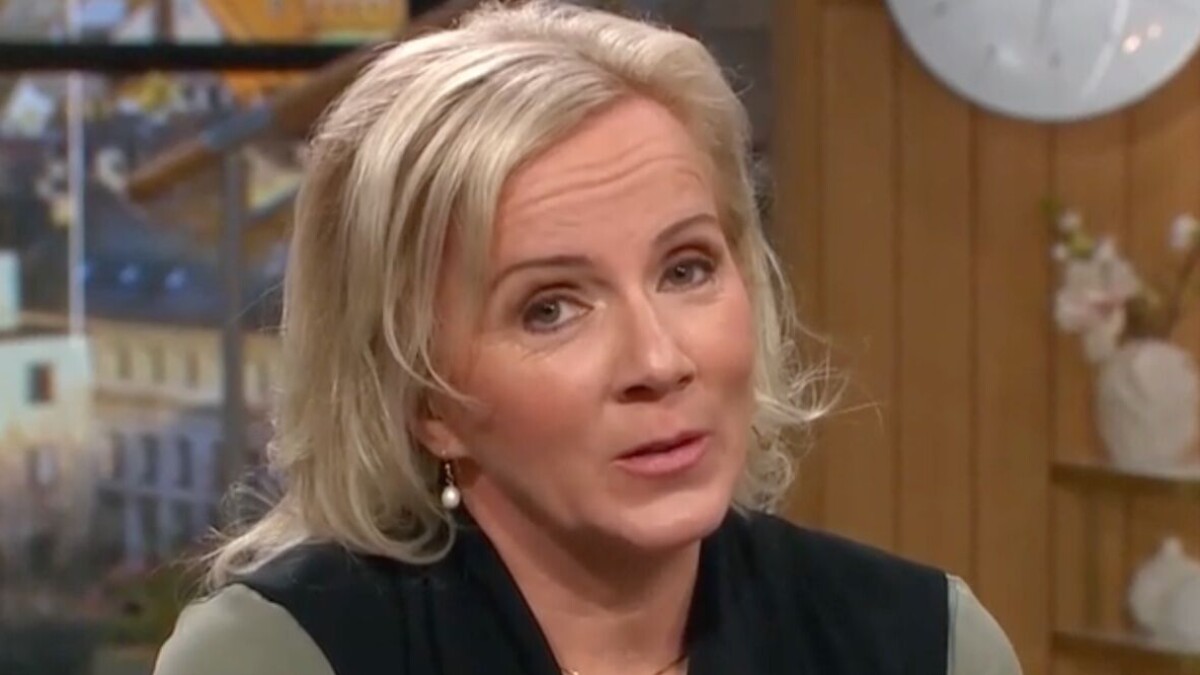 Väder-Ulrika har lämnat TV4-huset – egna orden: "Nyp mig i armen" | Svensk  Damtidning