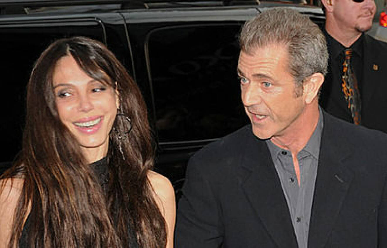 Mel Gibson och Oksana under lyckligare tider.