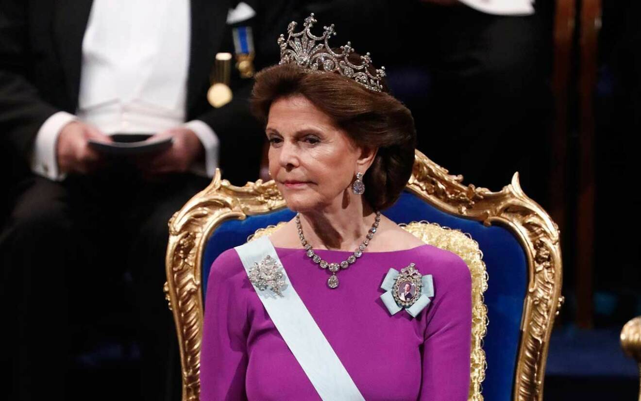 Förra året bar drottning Silvia drottning Sofias diadem