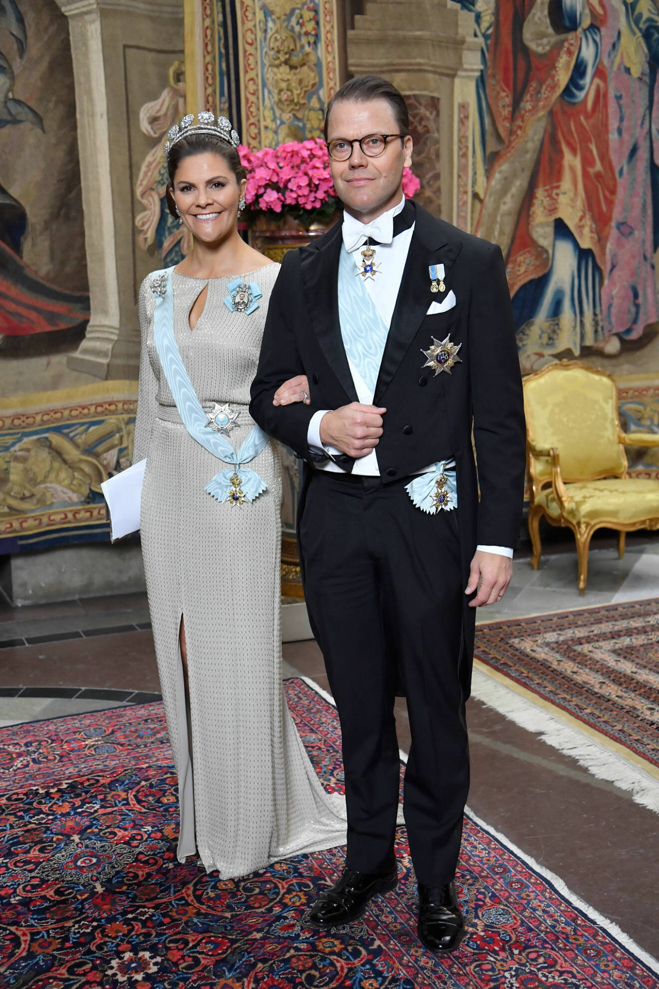 Kronprinsessan Victoria och prins Daniel på kunglig representationsmiddag