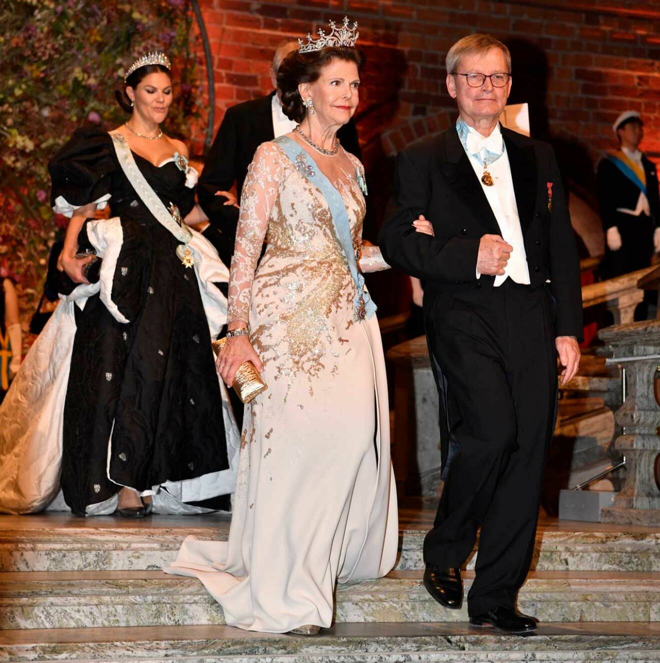 Drottning Silvia strålade under Nobel 2019. 